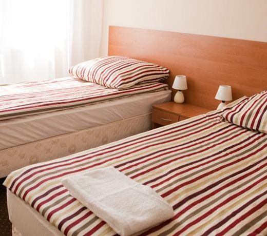 Hotel Akor