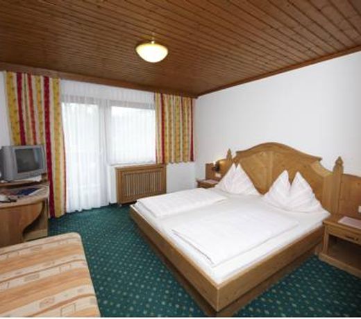 Klawunn Hotel & Apartement