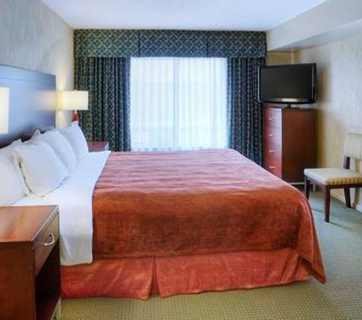 Quality Suites Whitby
