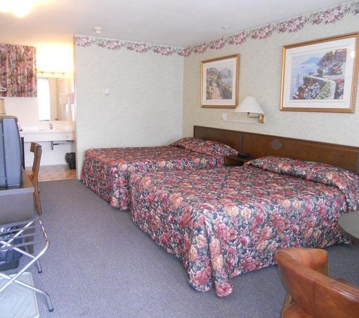 CANADIANA INN