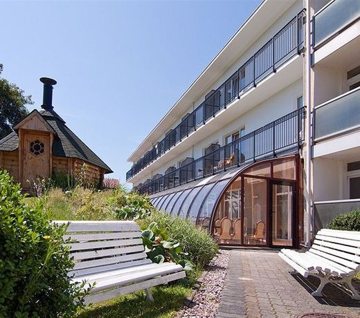 Prawdzic Resort & Conference