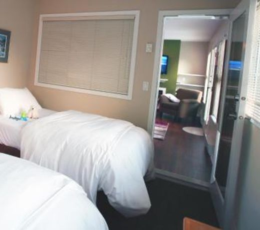 Times Square Suites Hotel