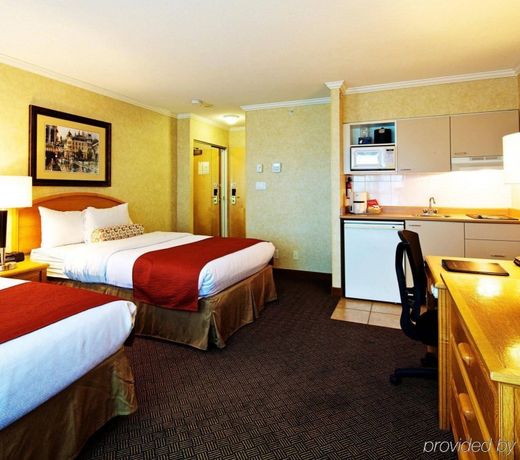 GEC Granville Suites Downtown