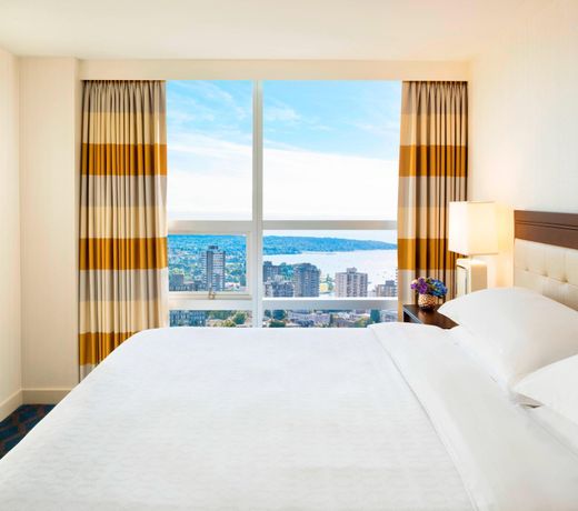 Sheraton Vancouver Wall Centre