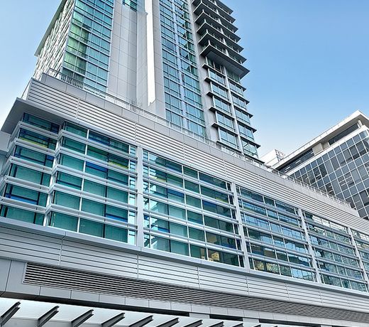 Coast Coal Harbour Vancouver Hotel by APA