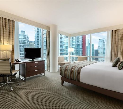 Coast Coal Harbour Vancouver Hotel by APA