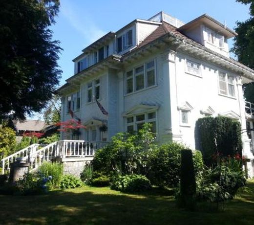 Balfour House