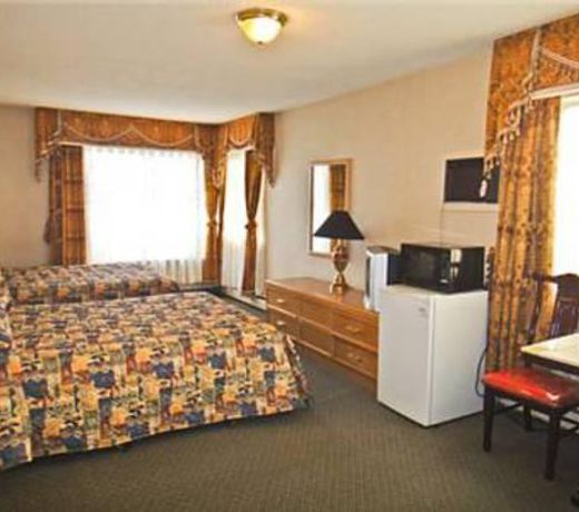 The Deluxe Hotel Vancouver