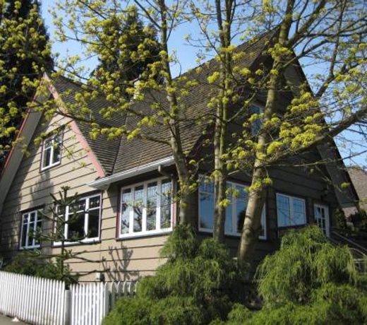 Point Grey Guest House