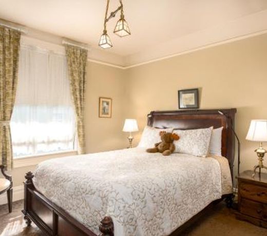 O Canada House Bed & Breakfast