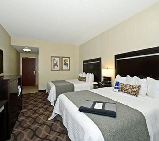 Best Western Plus Travel Hotel Toronto Airport