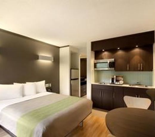 Studio 6 Downtown Toronto