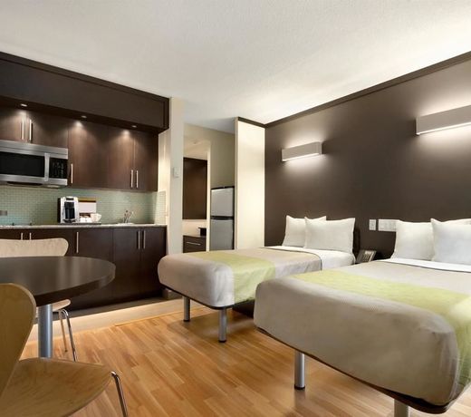 Studio 6 Downtown Toronto