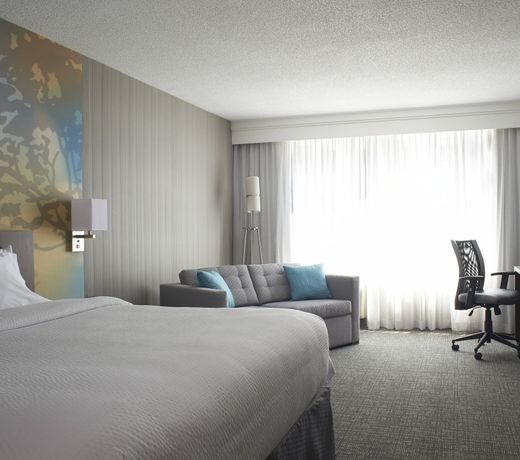 Courtyard by Marriott Toronto Downtown