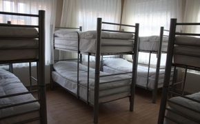 Piya Hostel