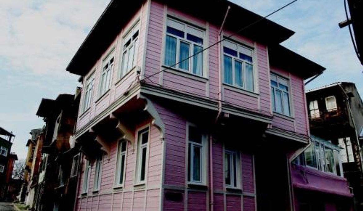 Piya Hostel