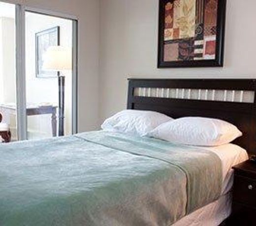 Glen Grove Residences - Maple Leaf