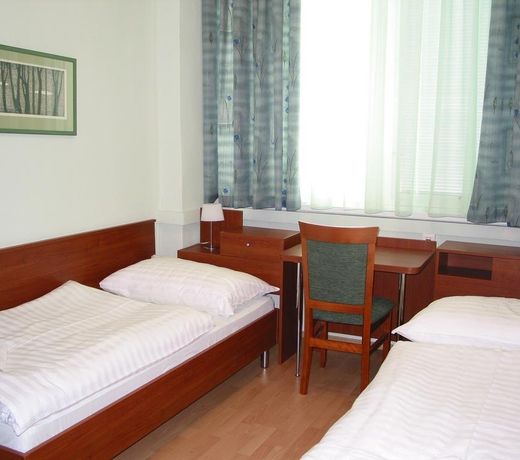 HOTEL JURKI DOM