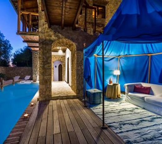 Idyllic Open Air 2BD Villa with Beachview