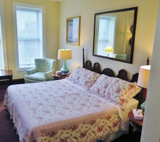 Madison Manor Boutique Hotel