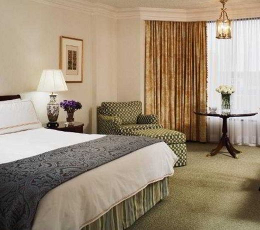 Four Seasons Hotel Toronto at Yorkville