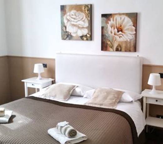 Dimora Montecchi B&B