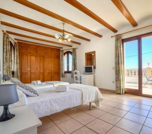 Villa Fuster - PlusHolidays