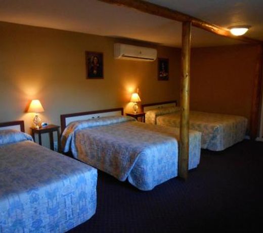 Redrock Country Inn