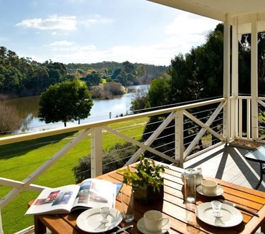 Lakeside Suites 4