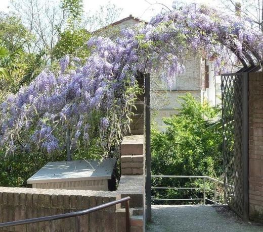 Al Pergolesi B&B