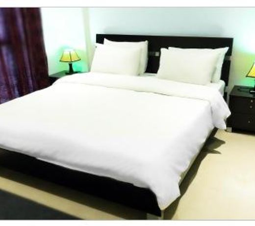 Leaders Plaza Apartments