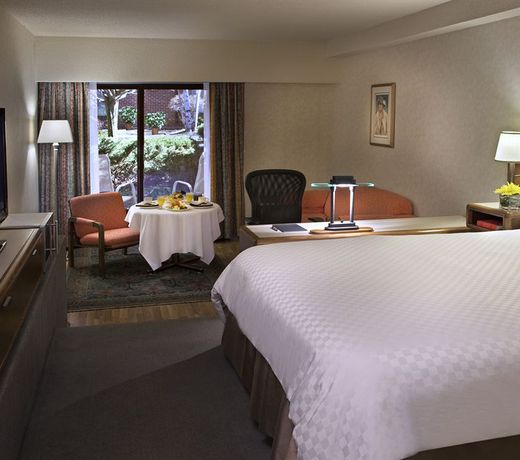 Valhalla Hotel & Conference Centre