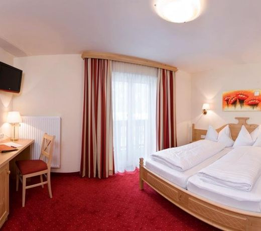 Hotel Edelweiss
