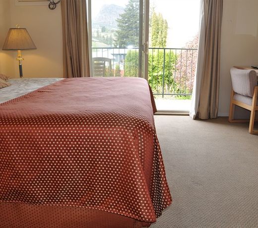 Summerland Motel