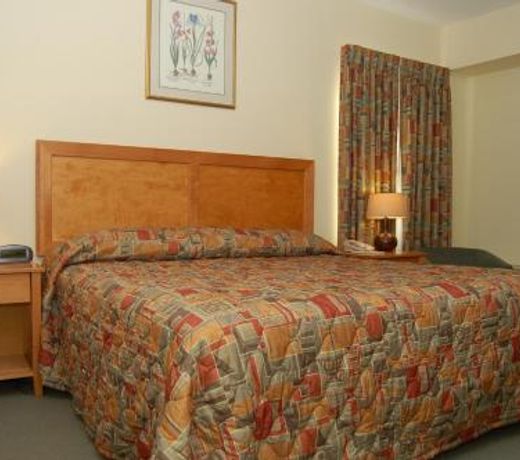 Summerland Motel