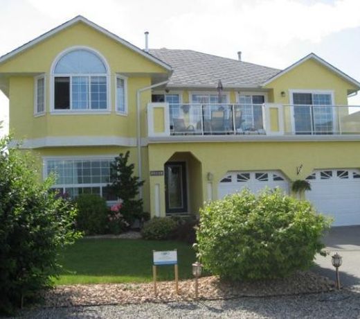 SUNDIAL BED & BREAKFAST
