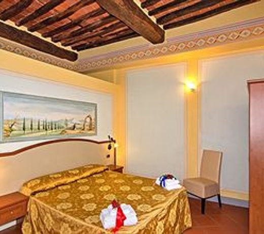 Dimora Dei Guelfi Luxury Rooms