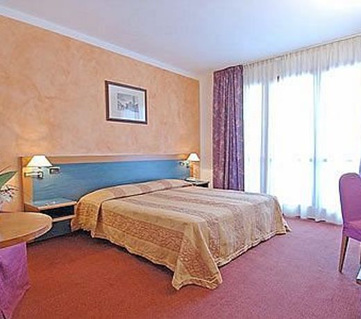 Hotel Carignano