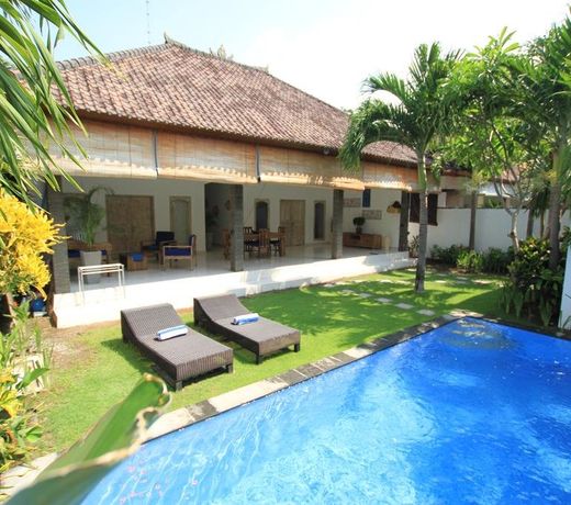Villa Simule
