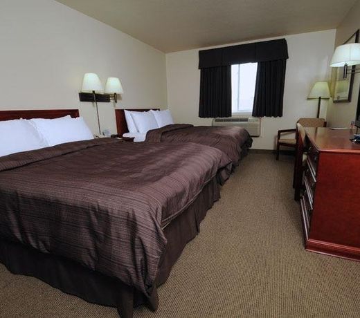 Days Inn by Wyndham Steinbach