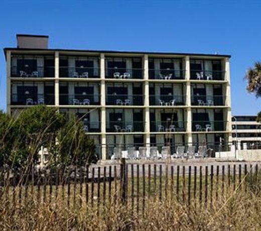 Summer Wind Inn and Suites