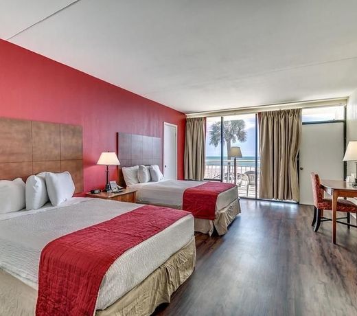 Summer Wind Inn and Suites