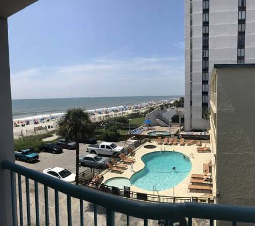 Southern Breeze Oceanfront Motel
