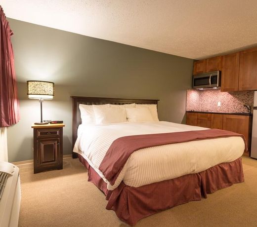 Prestige Hudson Bay Lodge Premier Collection