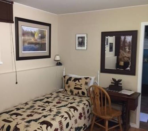 Silvern Lake Trail Bed and Breakfast