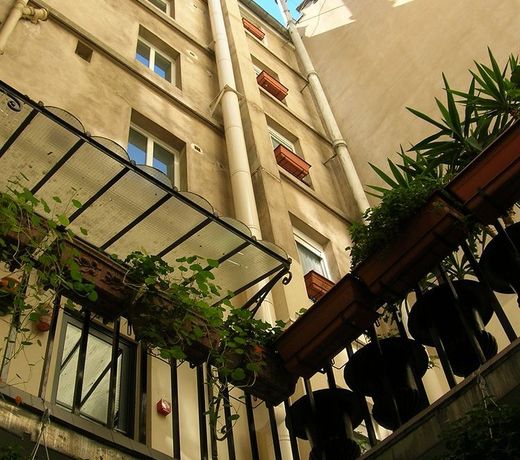 Hotel Darcet