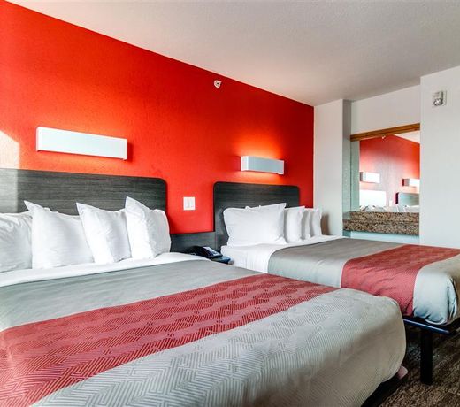 Motel 6-Saskatoon, SK