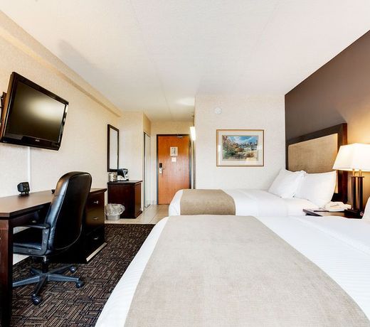 Park Town Hotel