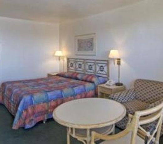 Americas Best Value Inn & Suites