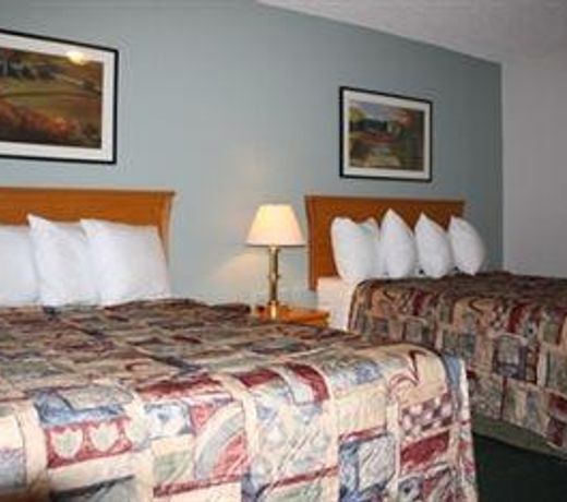Northwoods Inn & Suites